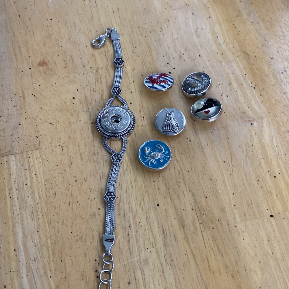 Bracelet - Picture 3 of 4